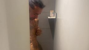 barcelona gay cruising spot 5. gym