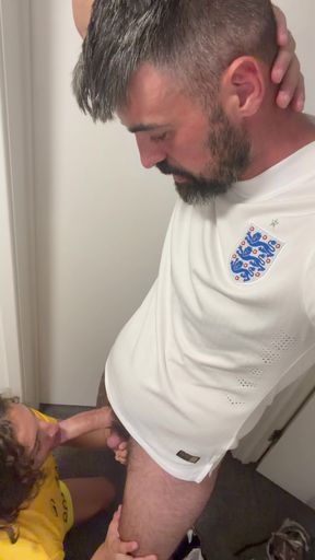 Tall English Stepdaddy Sucked off by Romanian Femboy