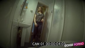 TRAILER de Trans espiada en el ba&ntilde_o