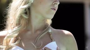 Sexy blonde eager to please in deepthroat session