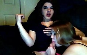 Cd gets sucked by chick on cam