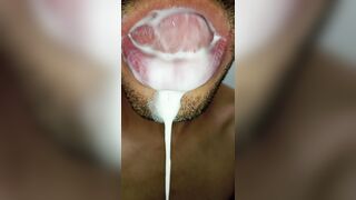 I ENJOY JIZM IN THE JAWS, TONGUE, IMMENSE AND STRONG SPUNK-PUMP, SLOOPY, SMOOCH