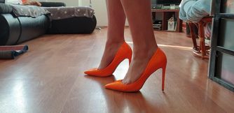 First a Little Walk in My Orange Pumps...gotta Cream Them Later!