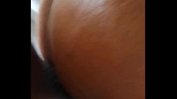 Latin big booty bouncing