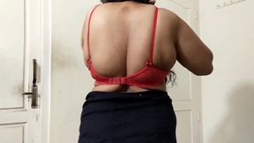 Mallu    Desi Indian aunty having sex with her boss while nobody was there at home
