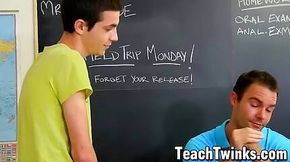 Hung twink Conner Bradley anal fucks teacher Cameron Kincade