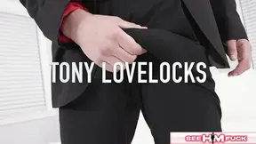 Tony Lovelocks' juicy feet worship by Indica Monroe