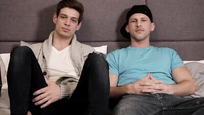 Roman Todd & Michael Delray are fucking in the bedroom