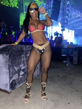 Slut Wonder Woman in Brazilian Carnival Party