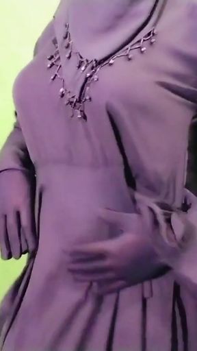 Jaw-dropping moment from "Bangla Desi Hot bhabhi"