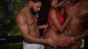 EBONY SLUT TAKES TWO THUGS' BIG COCKS AND DRINKS THEIR LOAD - TIV MODELS FETISHES BRAZIL