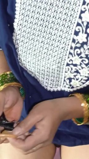 Bhabhi ke gand me land dala Hindi audio   Clip 1
