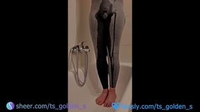 Piss in my leggins and cum in your face! 💦