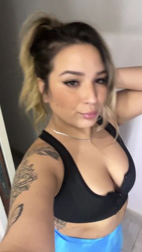 Female Onlyfans Model