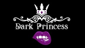 Dark Princess: Blowjob and hairjob very wet in the bathtub