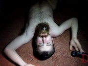 Thedudewhosadude cums in his beard and plays with his feet