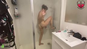 Look on Me While I Shower