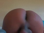 bubble butt chocolate cake twerking