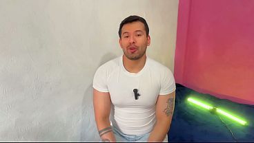 El Pap&aacute_ de mi mejor amigo universitario me rellena el culo con su enorme verga gruesa y larga! Relato sexual