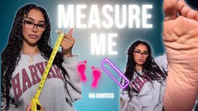 Measure My Giantess Body, Tiny One! Feet, Hands, & Long Legs