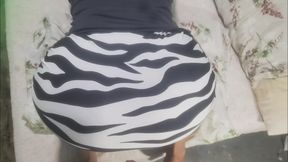 This guy left the maid's ass very messy and dirty with warm cum