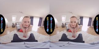 Thin girl POV VR Porn