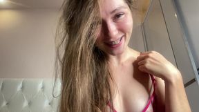 Omg I'm cumming fast! Hairy pussy masturbation and creamy squirt orgasm