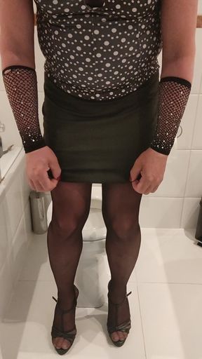 Sissy Training, How Should She Pee?