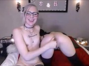 Nerdy Transsexual Sarina Havok Gives Goth Babe Robin a Facial (PROMO VID)