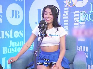 Tiny Colombian MayraOficial is a nympho who cums on the Sybian machine - JuanBustos Podcast