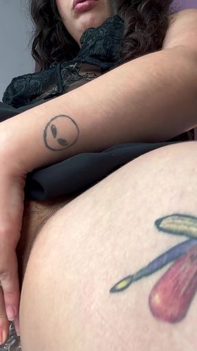 The Dirty Giantess Sits on Your Face, Farts at You, and Then Devours You with Her Big Ass