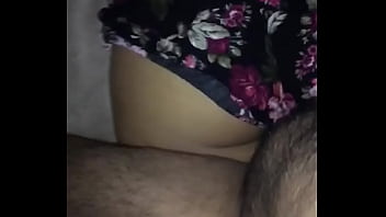 Despu&eacute_s de la fiesta quiere verga la putita AFTER THE PARTY MY WHORE WANTS SOME COCK