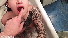 Obedient babe sensual deepthroat dick stepbrother - facial