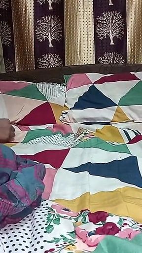 Midnight Pooja Bhabhi Sex Videos