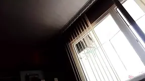 Sultry Snake Queen seduces with her wet pussy