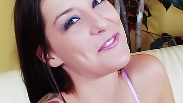 Lexi Bardot Swallows Facial Cumshot from Lee Stone