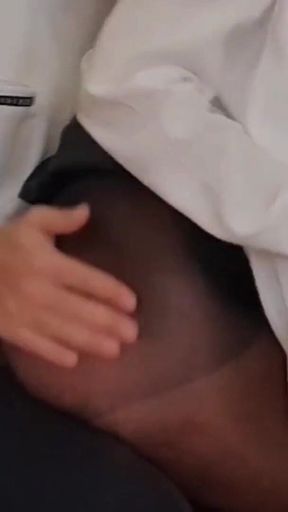 Lisa Touched by Bad Boss, She Dont Want Lose the Job