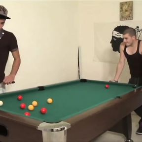 FrenchPorn.fr - Three young people are playing billiards