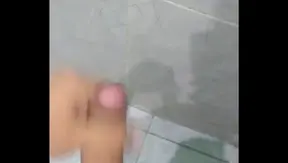 Steamy Shower Surprise: Deep Throat Blowjob During Lockdown – GayPornHeat 18+