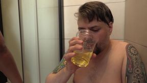 Chubby Tattooed Babe Pisses in Cup and Guy Has It