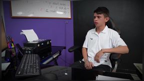 I Discover My Virgin Employee Watching Porn in the Office and I End up with My Ass Full of Milk