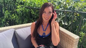 sandrillon decouvre la partouze filmee en compagnie de mia !