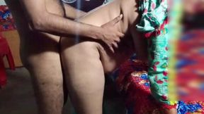 Afghan Girl Takes Huge Cock for First Time, Shocked and Screams with Pleasure