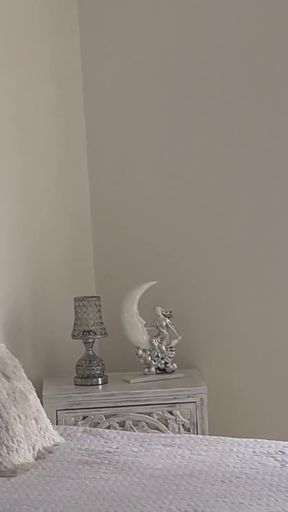 Huge butt sexpot Hanna Mills fucked at home
