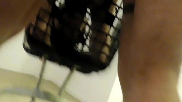 TERAPIA FAMILIAR DE SEXO MADRASTRA DIFRUTA MUCHO QUE EL HIJASTRO LE LLENE EL CULO DE LECHE SE LA LIMPIA CON LA LENGUA PARA QUE LE VUELVA A ACABAR EN LA GARGANTA