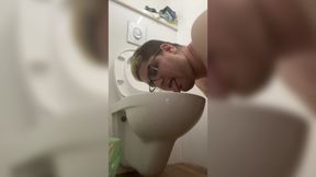 22yo boy licks a toilet seat and plays with the toilet water