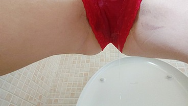 I love to pee inside my transparent underwear .. now I have my pussy so hot and wet