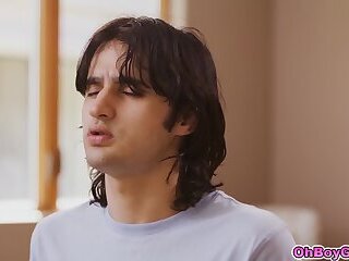 Stepmom Dee Williams tries to hide her pleasure throughout the fake meditation session