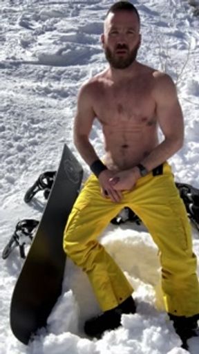 There's no way that skier didn't see me