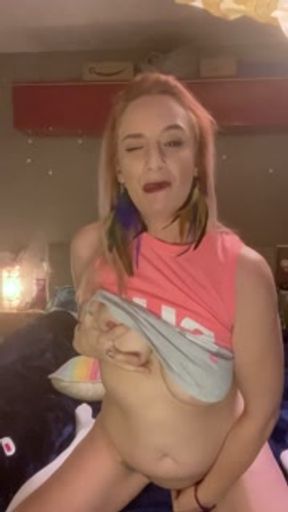 bored free use housewife stayed at home all day to cum hard multiple times